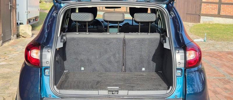 Gebraucht Renault Captur Intens 131 PS (96 kW) 2019 Blau SUV