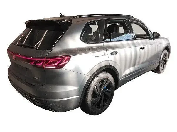 Gebraucht VW Touareg R 462 PS (339 kW) 2025 Grau SUV