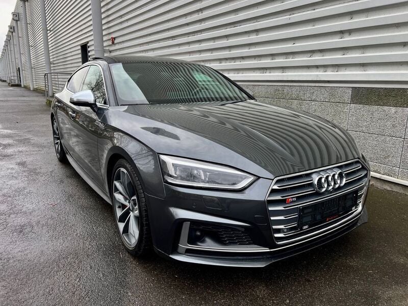 Grau Gebraucht 2018 Audi S5 Sportback Sport Kleinwagen | 34.900 € (Guter Preis) - Bild 1/4