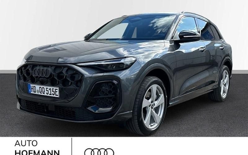 Gebraucht Audi Q5 Ambiente 299 PS (219 kW) 2025 Grau SUV