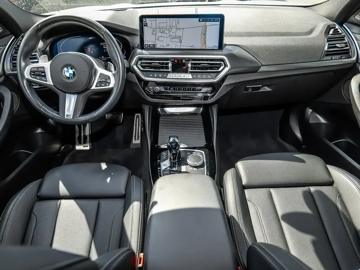Gebraucht BMW X4 M Sport 184 PS (135 kW) 2023 Grau SUV