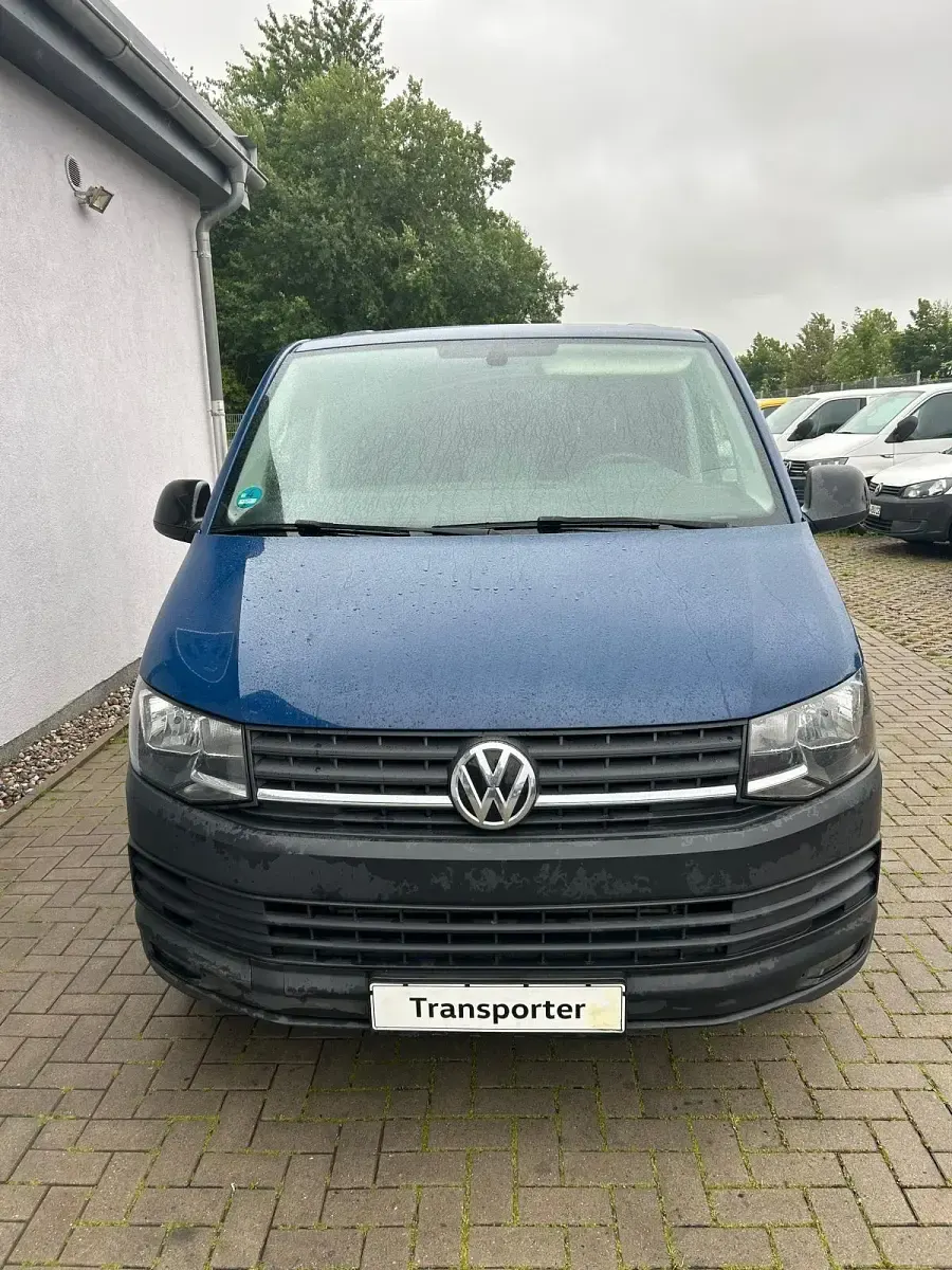 Gebraucht VW Transporter 150 PS (110 kW) 2019 Blau Van