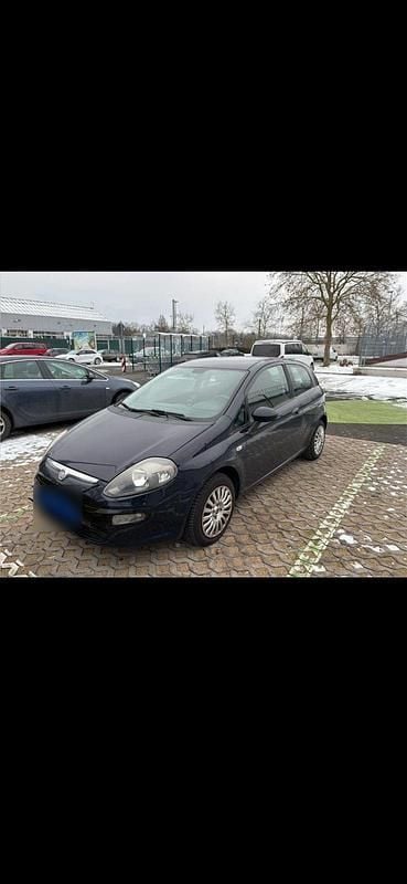 Gebraucht Fiat Punto 69 PS (50 kW) 2011 Blau Kleinwagen