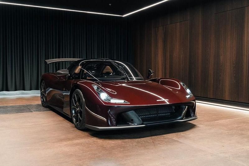 Gebraucht Dallara Stradale 400 PS (294 kW) 2024 Rot Cabrio