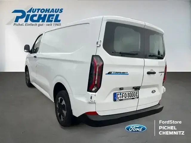 Gebraucht Ford Transit Trend 160 kW (218 PS) 2024 Frozen white (weiss) Limousine