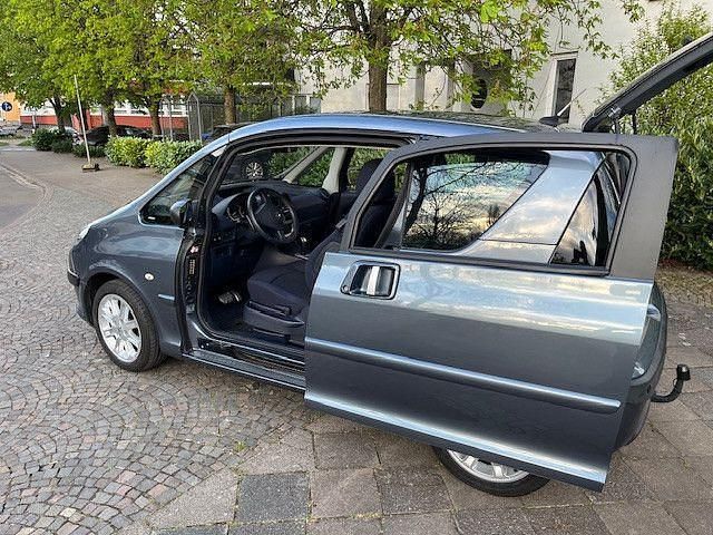 Blau Gebraucht 2005 Peugeot 1007 Sport Kleinwagen | 2.950 € (Fairer Preis) - Bild 1/4