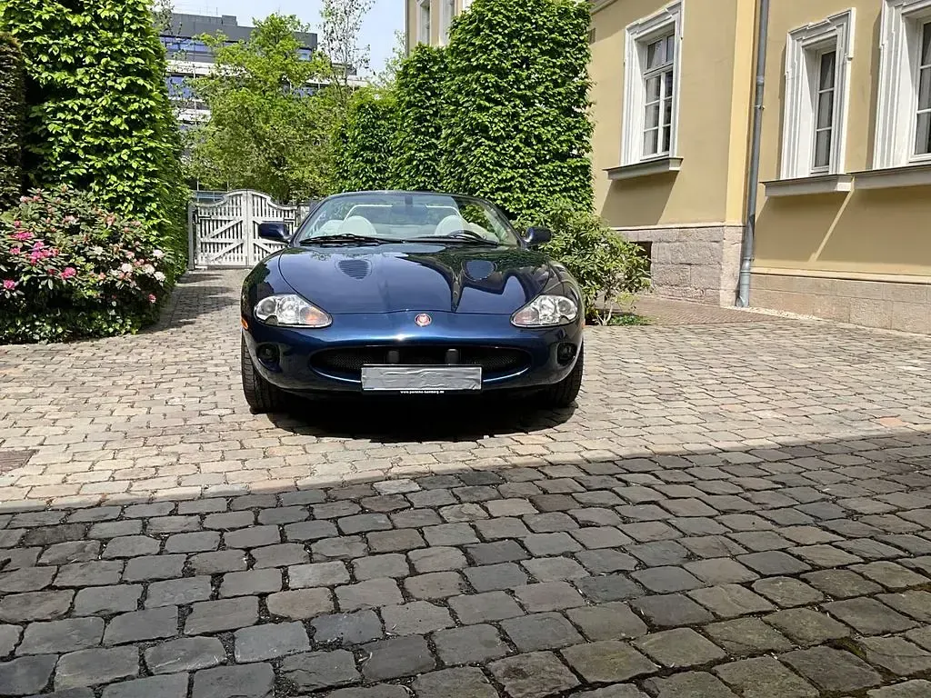 Gebraucht Jaguar XKR S 363 PS (266 kW) 2000 Blau Cabrio