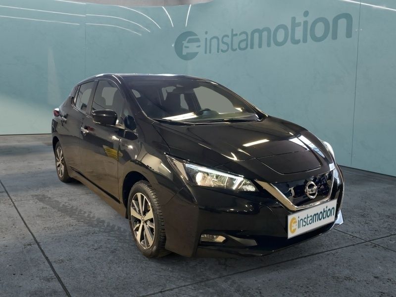 Grau Gebraucht 2022 Nissan Leaf Kleinwagen | 16.984 € (Fairer Preis) - Bild 1/4