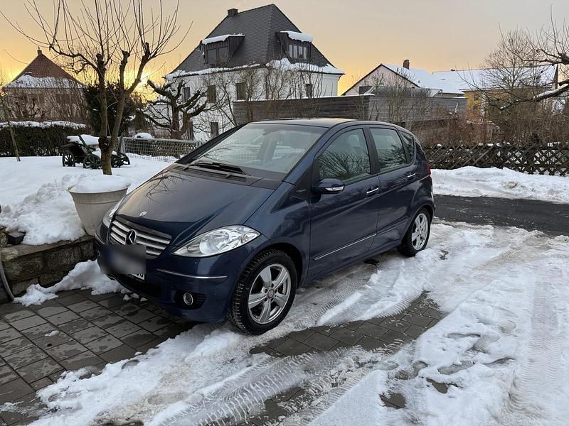 Gebraucht Mercedes A170 Elegance 116 PS (85 kW) 2006 Blau Kleinwagen