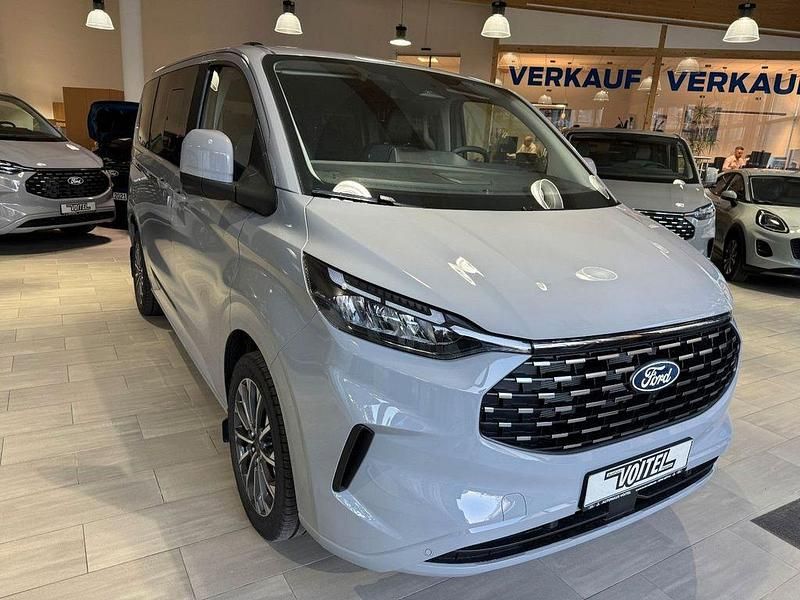 Neu Ford Tourneo Titanium X 170 PS (125 kW) 2026 Grau Van / Kleinbus