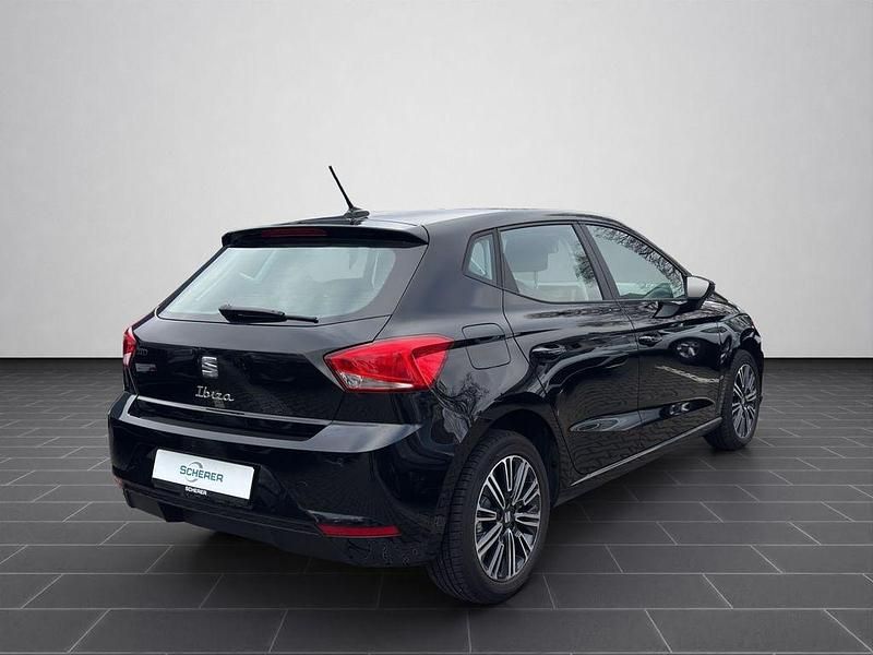 Gebraucht Seat Ibiza Style 116 PS (85 kW) 2024 Midnight schwarz metallic (metallic) Limousine