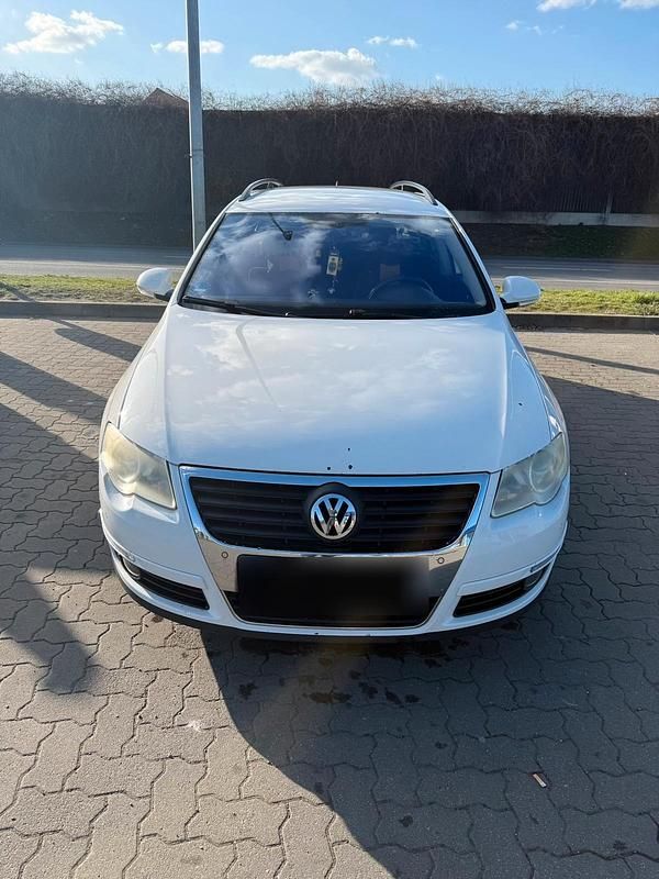 Gebraucht VW Passat 140 PS (102 kW) 2008 Weiß Kombi