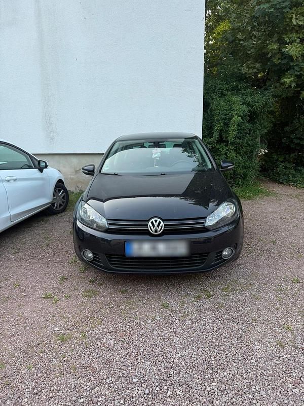 Schwarz Gebraucht 2011 VW Golf VI Kleinwagen | 4.099 € (Fairer Preis) - Bild 1/4