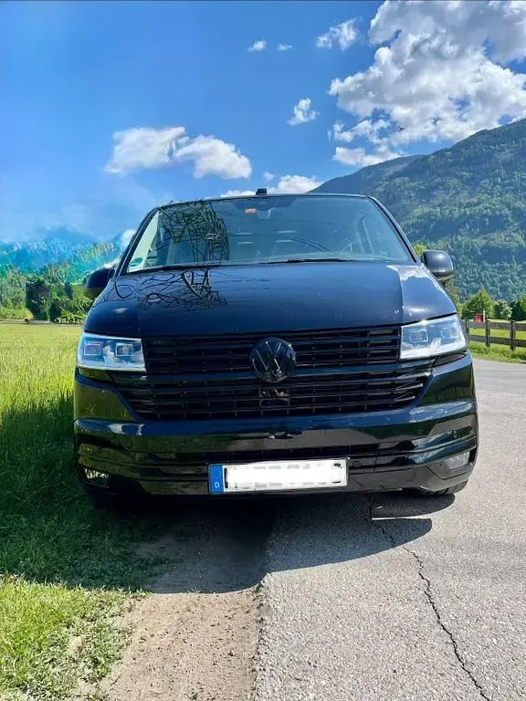 Używany VW T6.1 204 KM (150 kW) 2023 Czarny Van