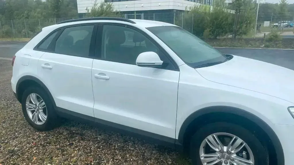 Gebraucht Audi Q3 Design 170 PS (125 kW) 2014 Weiß SUV