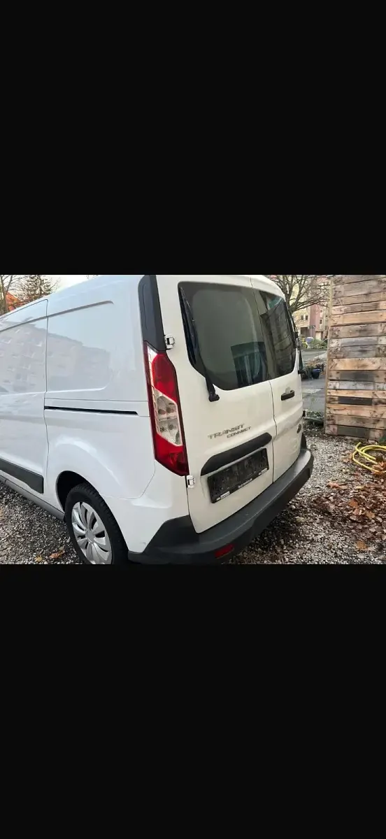 Gebraucht Ford Transit Connect 120 PS (88 kW) 2017 Weiß Van / Kleinbus