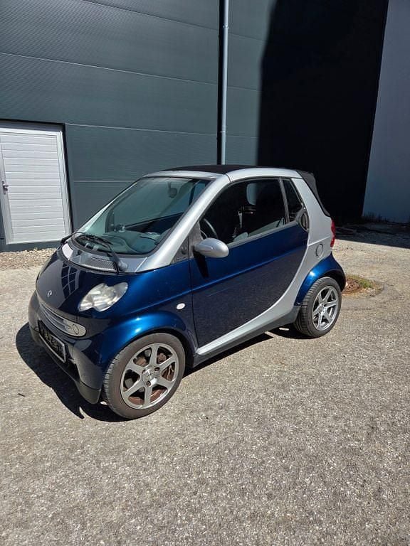 Gebraucht Smart ForTwo Cabrio Basis 61 PS (44 kW) 2006 Blau Cabrio