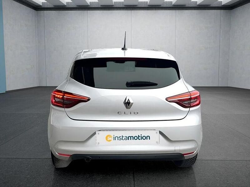 Gebraucht Renault Clio V 91 PS (66 kW) 2022 Grau Kleinwagen