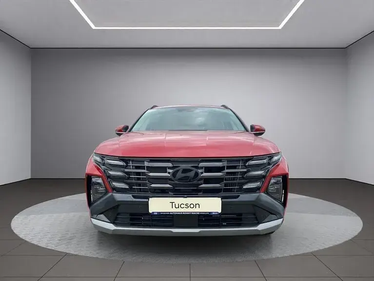 Gebraucht Hyundai Tucson Trend 252 PS (185 kW) 2025 Rot SUV