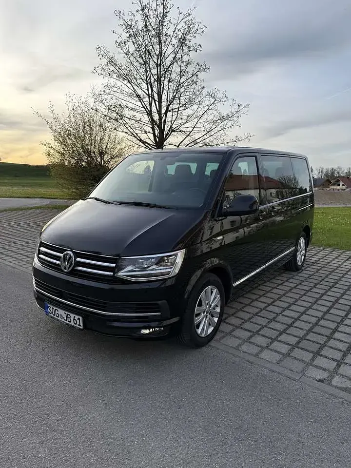 Gebraucht VW Multivan Highline 204 PS (150 kW) 2015 Schwarz Van / Kleinbus