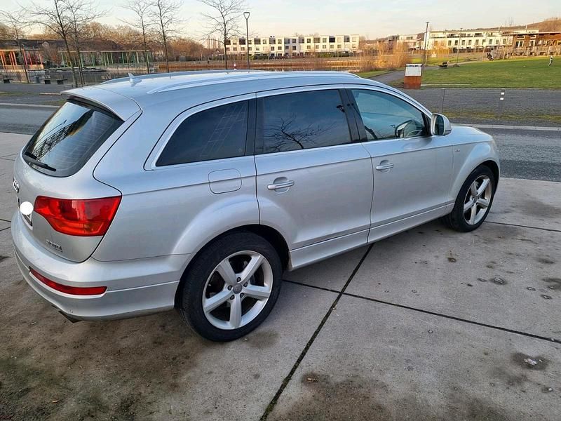Gebraucht Audi Q7 S-Line 239 PS (175 kW) 2009 Silber SUV