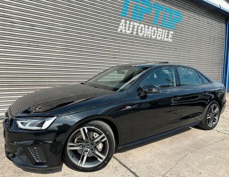 Mythosschwarz Gebraucht 2022 Audi A4 S-Line Limousine | 31.990 € (Guter Preis) - Bild 1/4