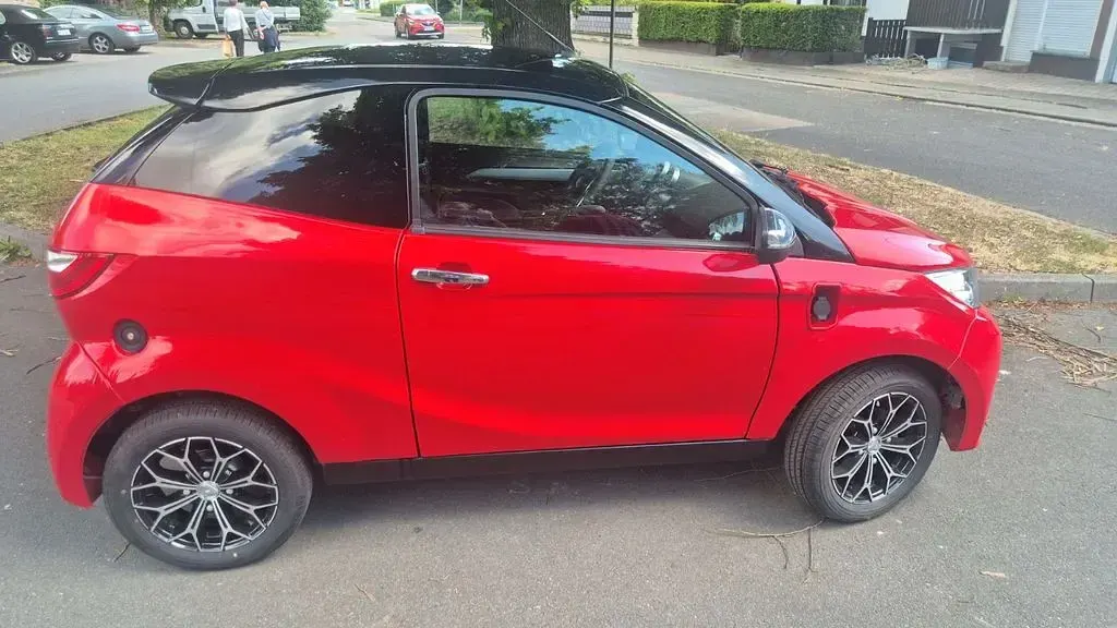 Używany Aixam Coupe Premium 2023 Czerwony Coupe