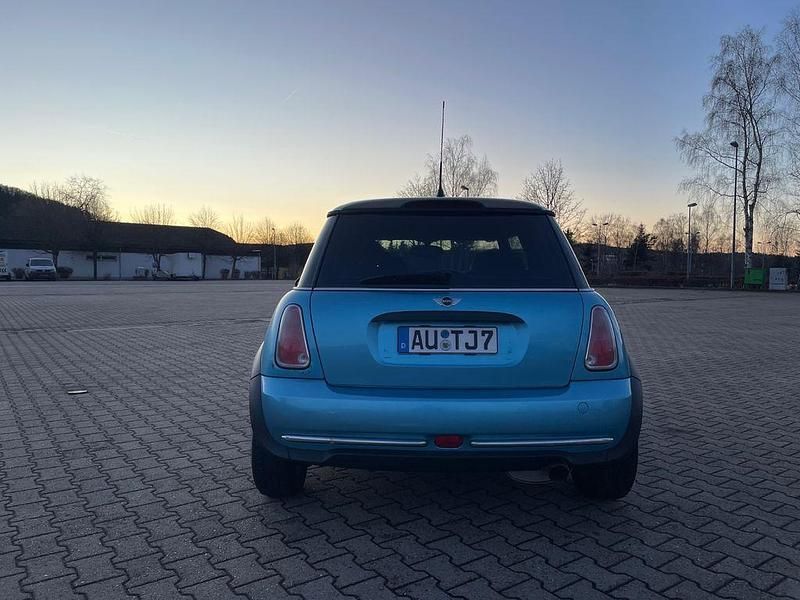 Gebraucht Mini Cooper 116 PS (85 kW) 2004 Blau Kleinwagen