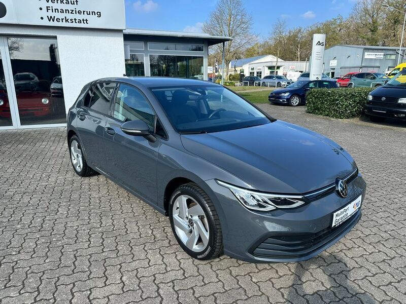 Grau Gebraucht 2020 VW Golf VIII R Limousine | 17.990 € (Superpreis) - Bild 1/4