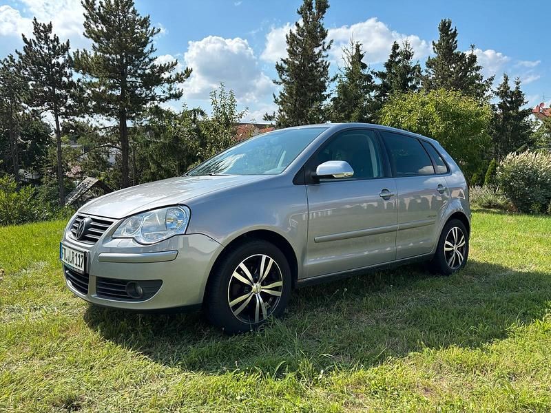 Silber Gebraucht 2008 VW Polo United Kleinwagen | 3.000 € (Fairer Preis) - Bild 1/4