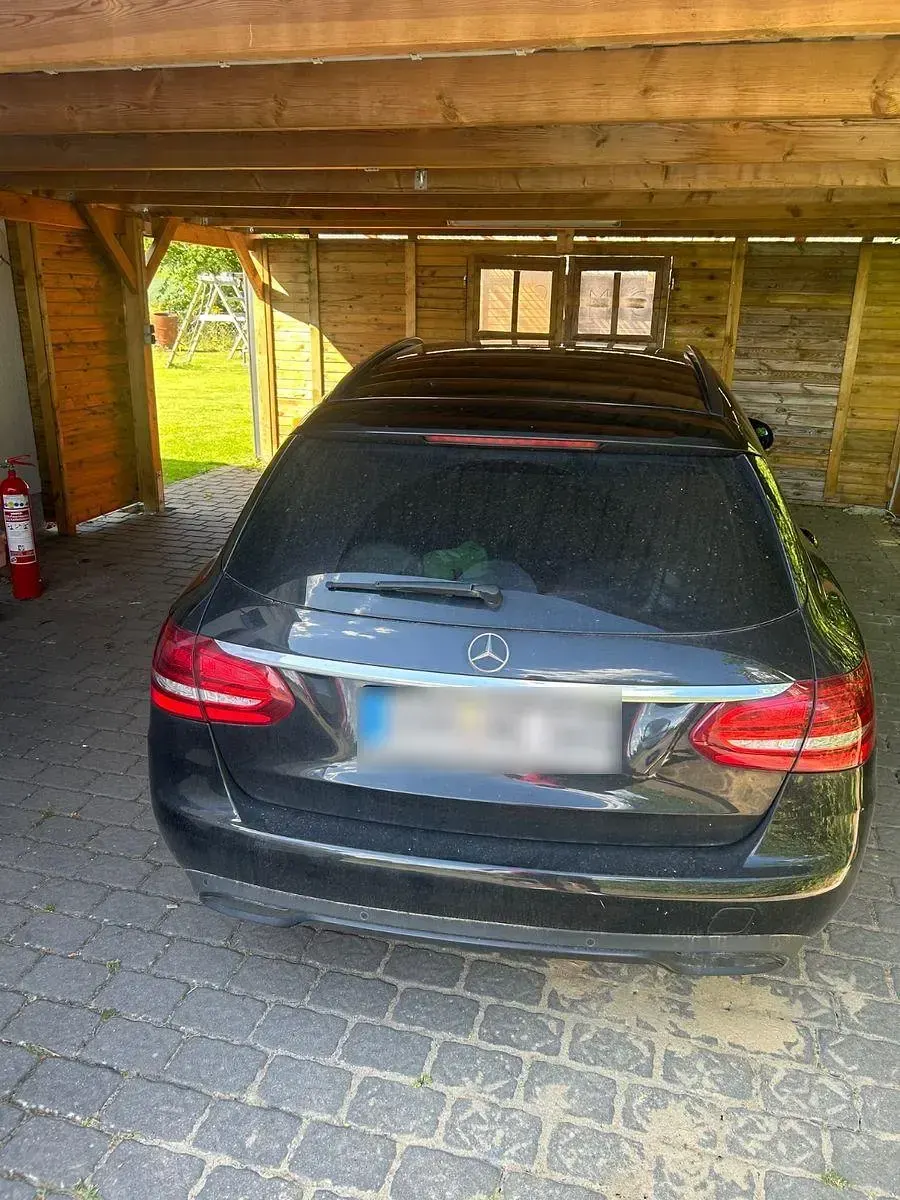 Gebraucht Mercedes C250 204 PS (150 kW) 2018 Schwarz Kombi
