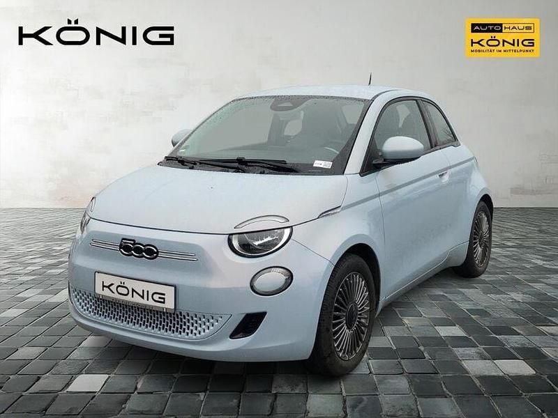 Himmelblau Gebraucht 2021 Fiat 500e Icon Limousine | 13.999 € (Superpreis) - Bild 1/4