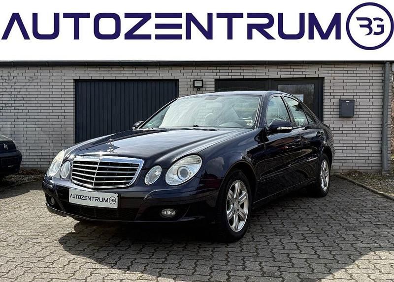 Gebraucht Mercedes E200 184 PS (135 kW) 2007 Blau Limousine