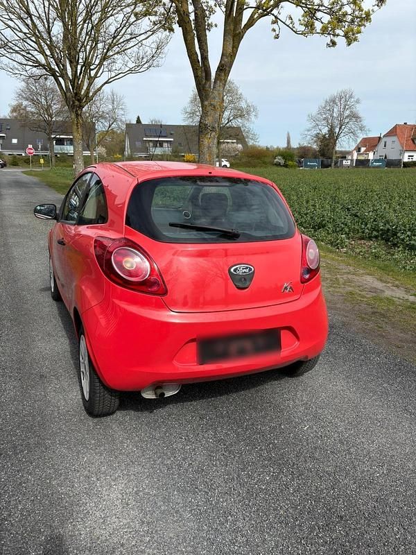 Gebraucht Ford Ka 70 PS (51 kW) 2009 Rot Kleinwagen