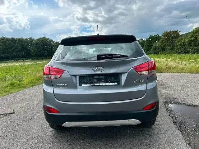 Gebraucht Hyundai ix35 Edition 135 PS (99 kW) 2012 Steel gray SUV