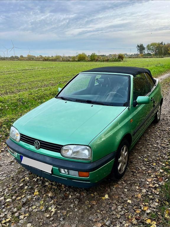 Gebraucht VW Golf Cabriolet 90 PS (66 kW) 1995 Grün Cabrio