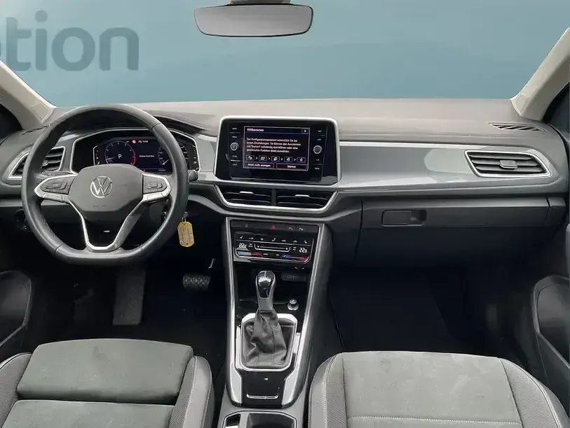 Second-hand VW T-Roc 150 CP (110 kW) 2023 Negru SUV