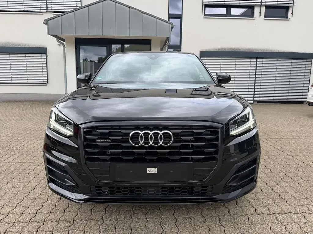 Gebraucht Audi Q2 Sport 190 PS (139 kW) 2019 Schwarz SUV