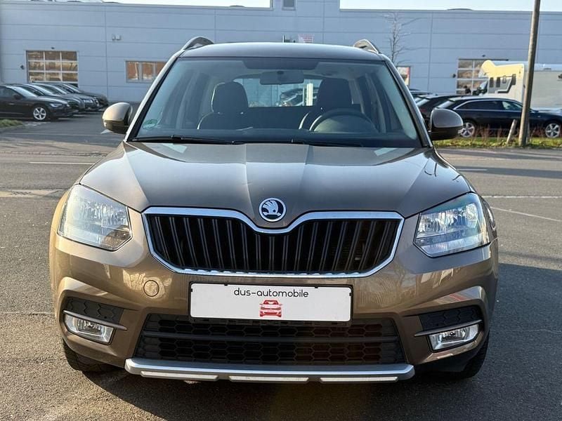 Gebraucht Skoda Yeti Active 110 PS (80 kW) 2017 Braun SUV