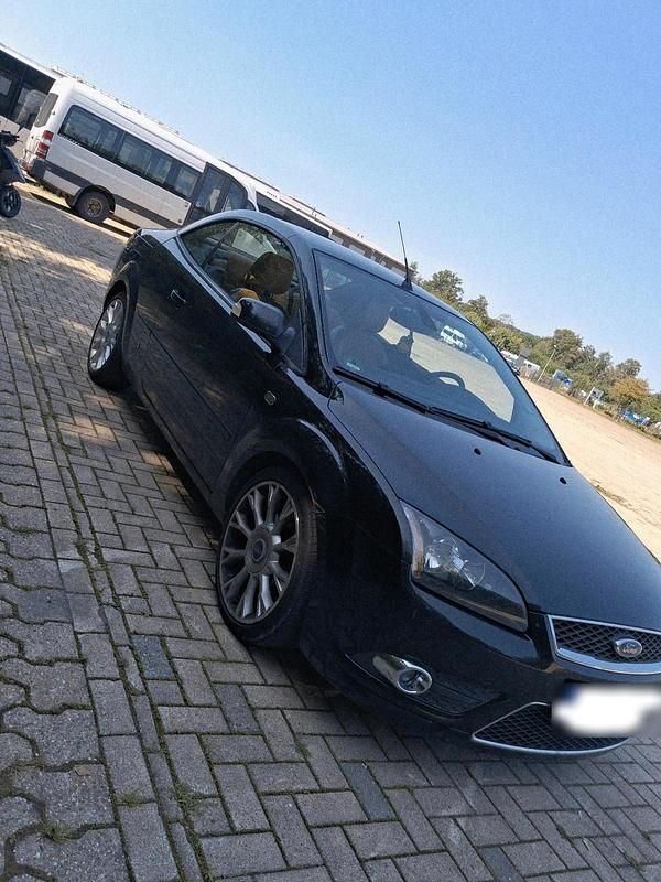 Gebraucht Ford Focus Cabriolet 136 PS (100 kW) 2007 Schwarz Cabrio