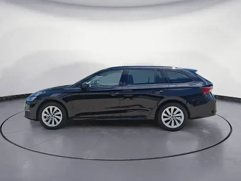 Gebraucht Skoda Octavia Selection 150 PS (110 kW) 2025 Schwarz Kombi