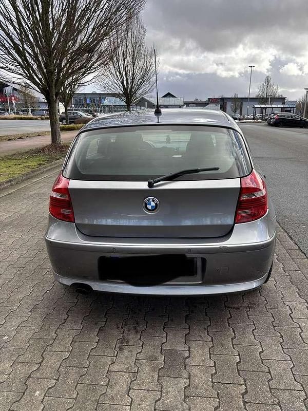 Gebraucht BMW 118 143 PS (105 kW) 2011 Kleinwagen