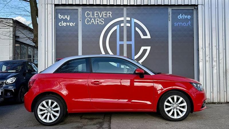 Gebraucht Audi A1 Attraction 86 PS (63 kW) 2012 Rot Kleinwagen