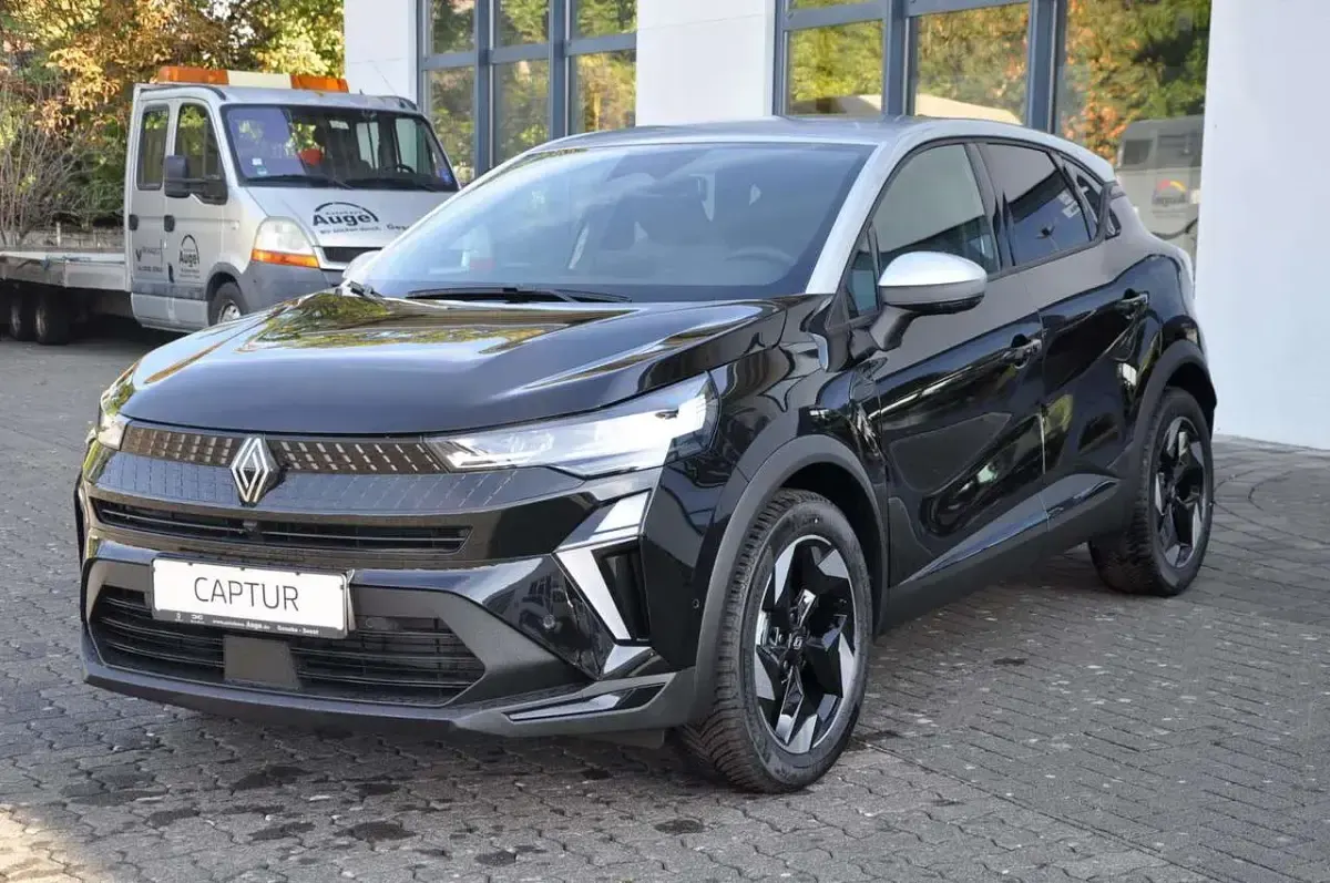 Neu Renault Captur Techno 140 PS (102 kW) 2025 Schwarz SUV