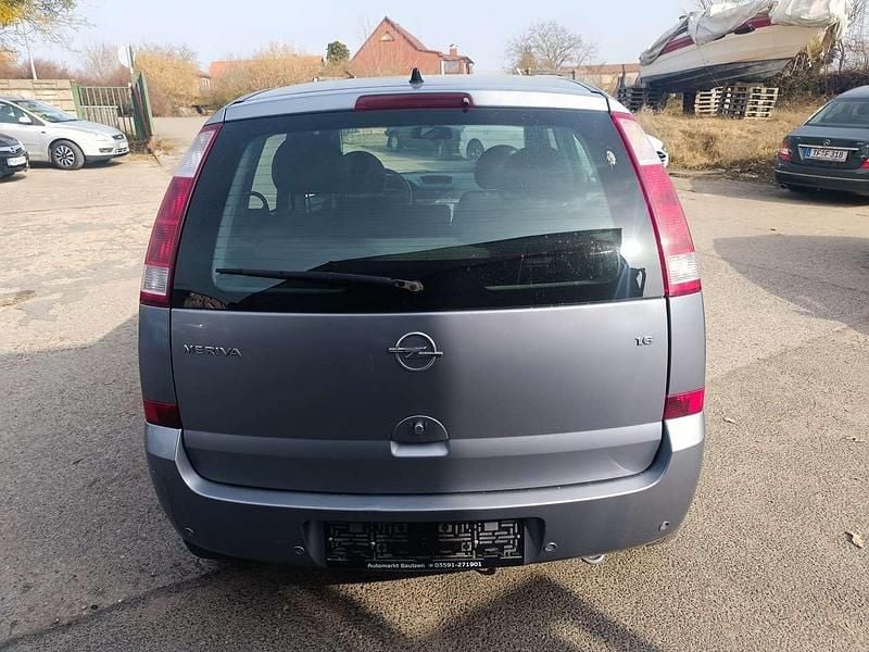 Gebraucht Opel Meriva 101 PS (74 kW) 2006 Lichtsilber m2 Van / Kleinbus