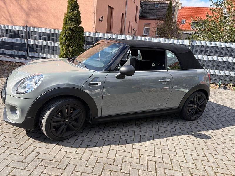 Second-hand Mini ONE 102 CP (75 kW) 2018 Gri Hatchback
