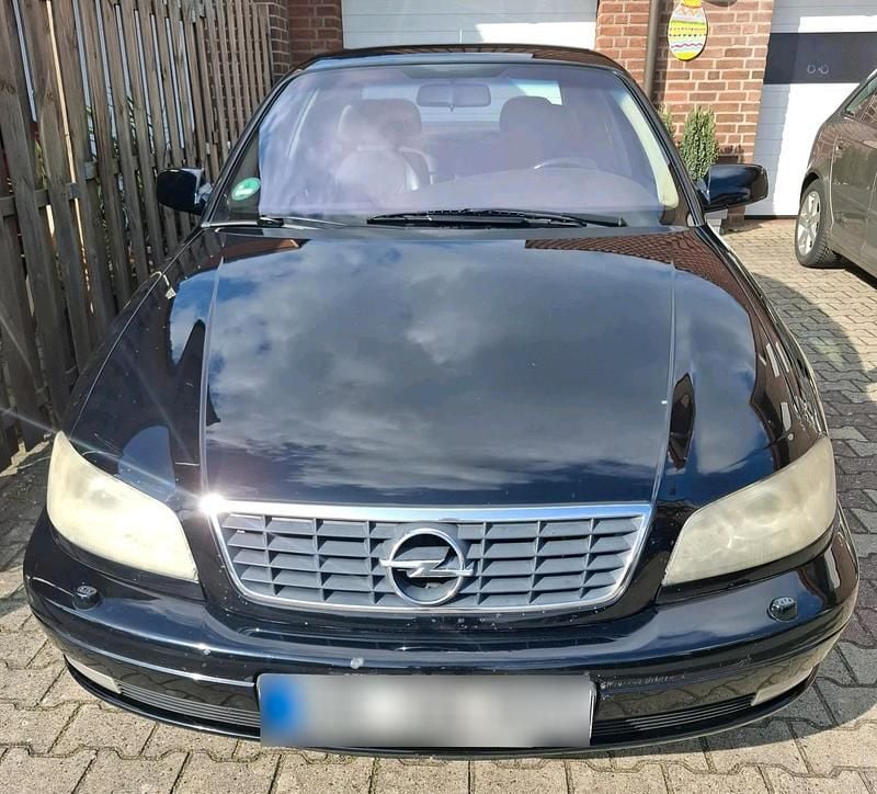 Gebraucht Opel Omega 180 PS (132 kW) 2002 Schwarz Limousine