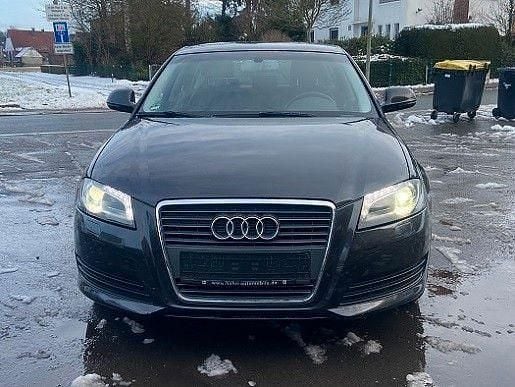 Gebraucht Audi A3 Ambiente 125 PS (91 kW) 2009 Grau Kleinwagen