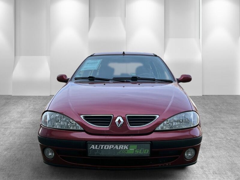 Gebraucht Renault Mégane Expression 107 PS (78 kW) 2001 Limousine
