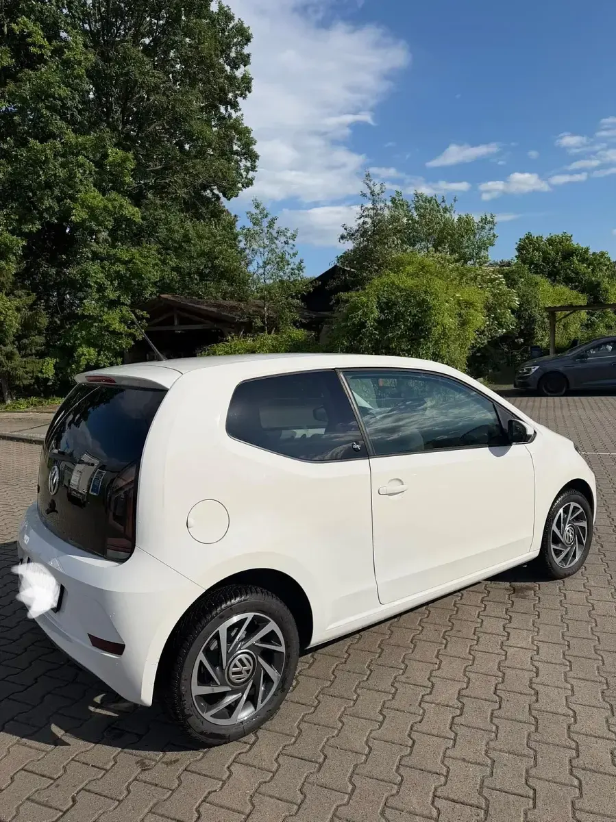 Gebraucht VW up! 60 PS (44 kW) 2017 Weiß Kleinwagen